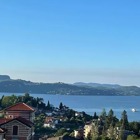 Tatil Evi La Casa Nel Borgo Con Meravigliosa Vista Lago Verbania